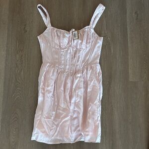 Vestique Laura mini dress
